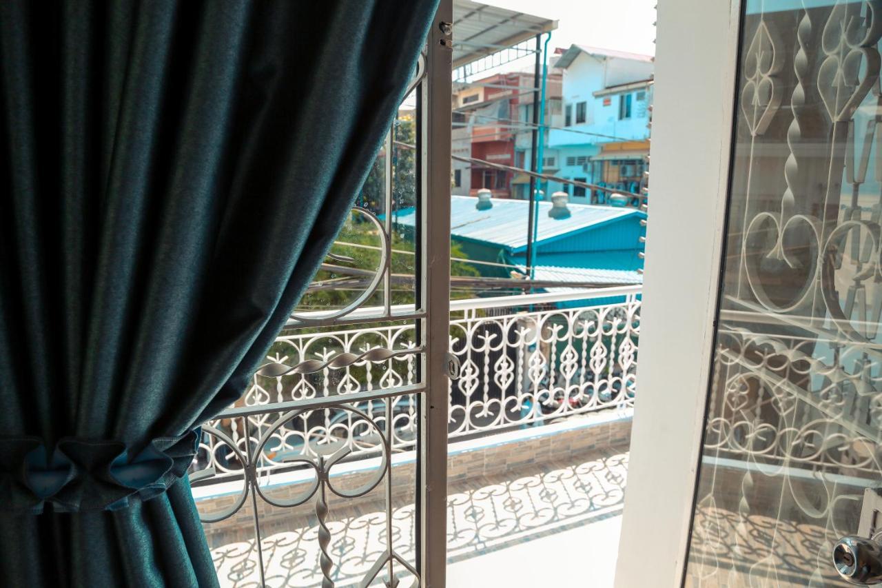 Stay Inn Hostel Phnom Penh Bagian luar foto